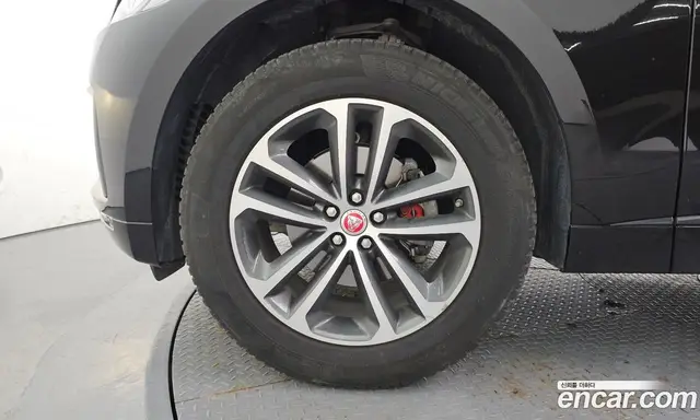 Jaguar F-Pace 2018 2.0 автомат (гидро), миниатюра 5