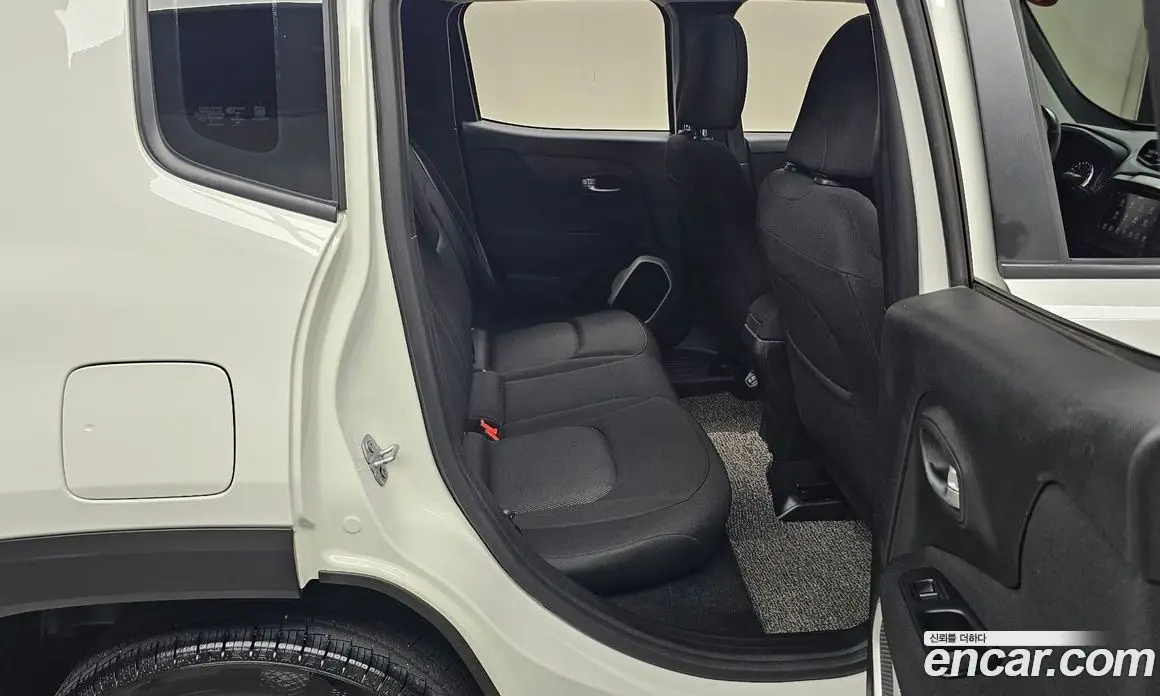 Jeep Renegade 2019 2.4 автомат (гидро), фото 17