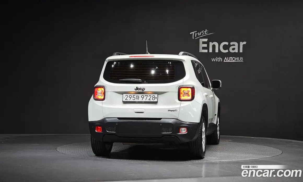 Jeep Renegade 2019 2.4 автомат (гидро), фото 4