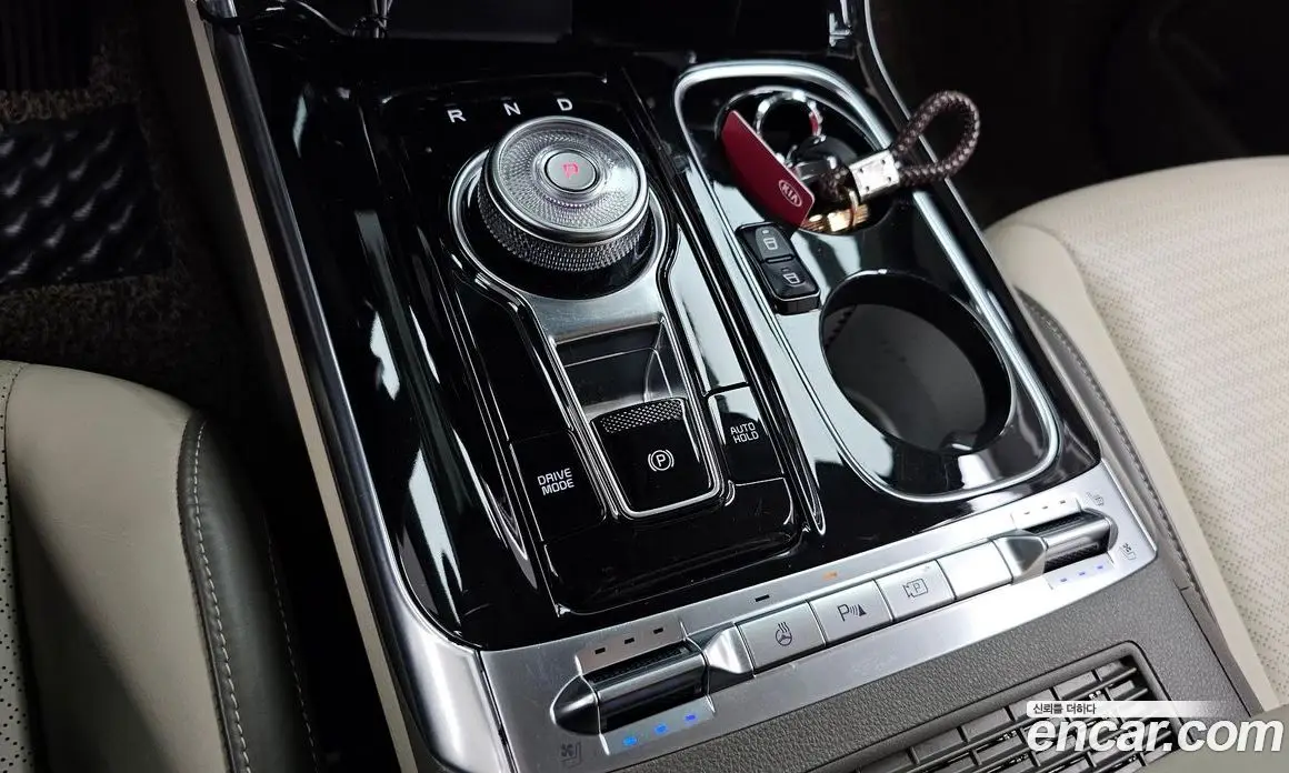 Kia Carnival 2021 3.5 автомат (гидро), фото 12