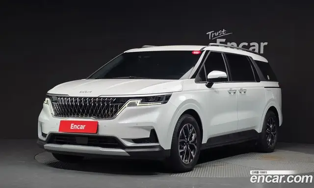 Kia Carnival 2023 2.2 автомат (гидро), миниатюра 1