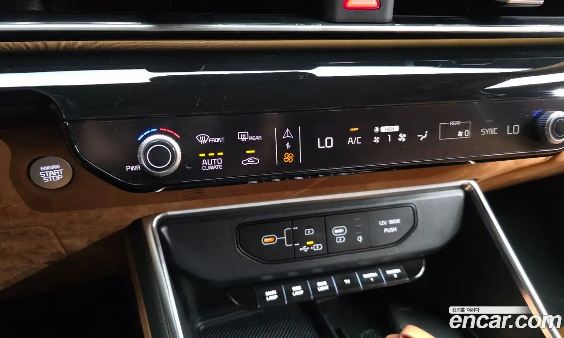 Kia Carnival 2024 3.5 автомат (гидро), фото 29