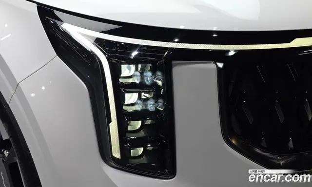 Kia Carnival 2024 3.5 автомат (гидро), миниатюра 8