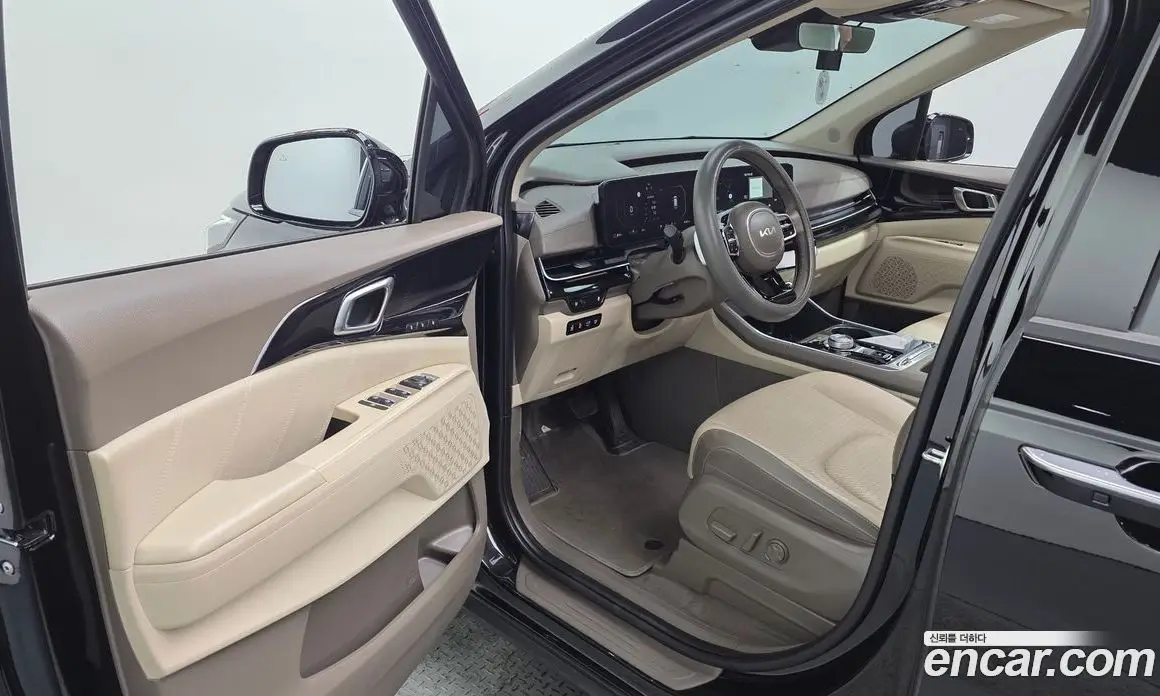 Kia Carnival 2024 3.5 автомат (гидро), фото 13