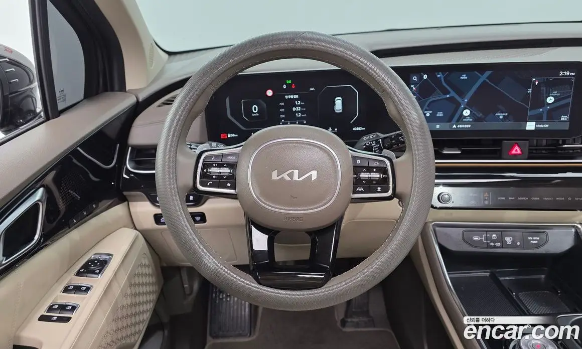 Kia Carnival 2024 3.5 автомат (гидро), фото 19