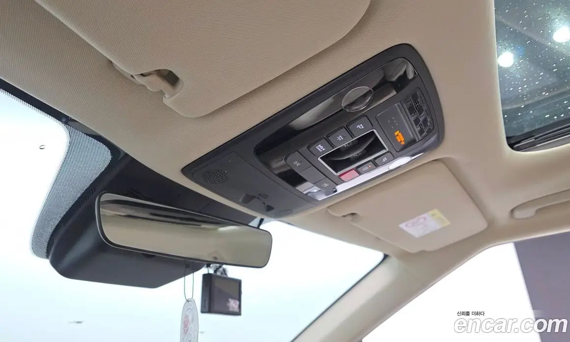 Kia Carnival 2024 3.5 автомат (гидро), фото 26