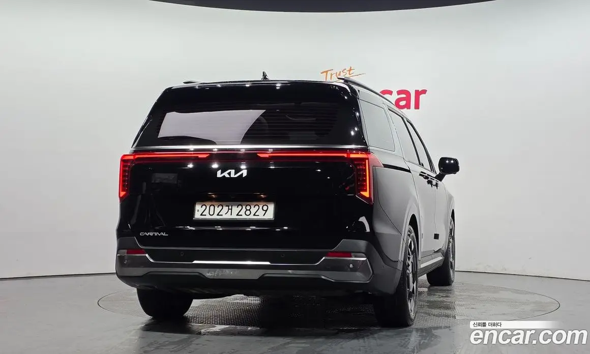 Kia Carnival 2024 3.5 автомат (гидро), фото 4