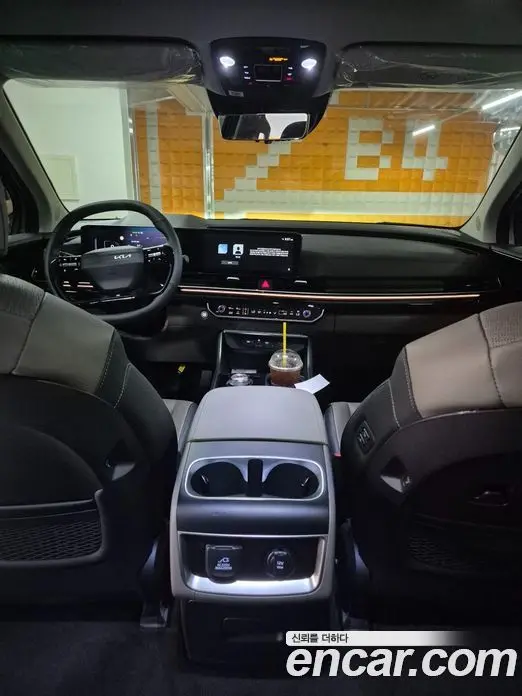 Kia Carnival 2026 1.6 автомат (гидро), фото 15