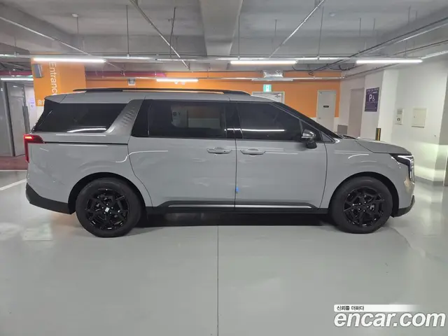Kia Carnival 2026 1.6 автомат (гидро), миниатюра 7