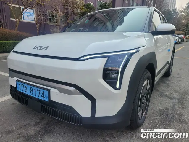 Kia EV3 2026 автомат (гидро), миниатюра 1