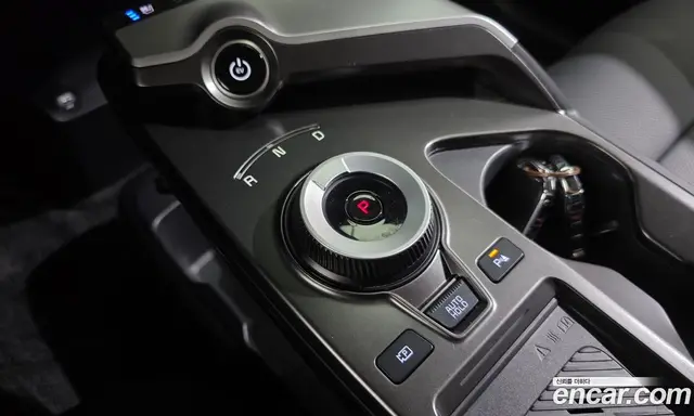 Kia EV6 2024 0.1 автомат (гидро), миниатюра 12