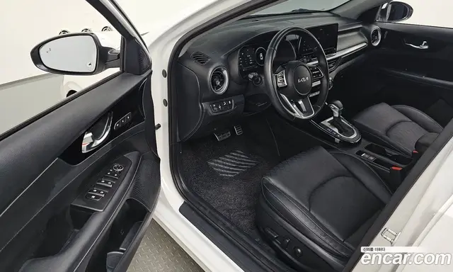 Kia K3 2023 1.6 автомат (гидро), миниатюра 12