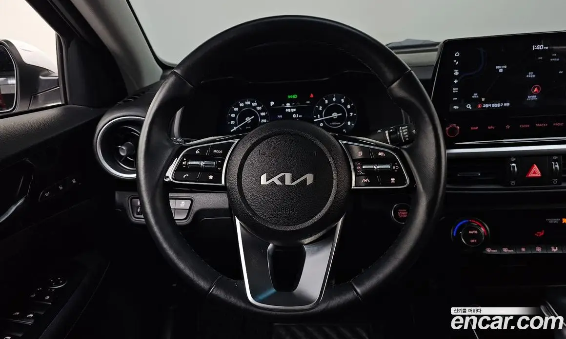 Kia K3 2023 1.6 автомат (гидро), фото 18