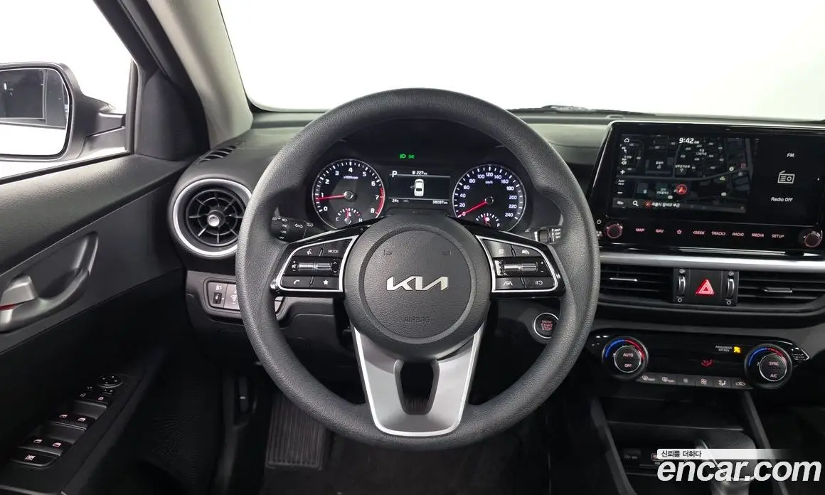 Kia K3 2024 1.6 автомат (гидро), фото 13