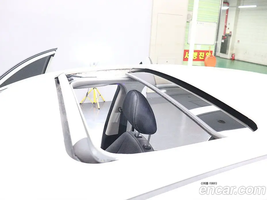 Kia Morning 2012 1.0 автомат (гидро), фото 14