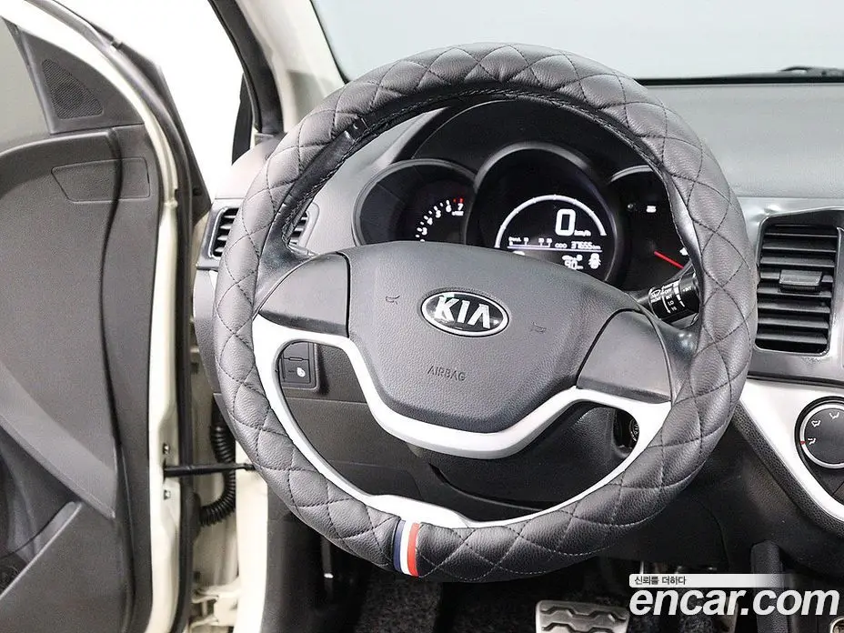 Kia Morning 2012 1.0 автомат (гидро), фото 16