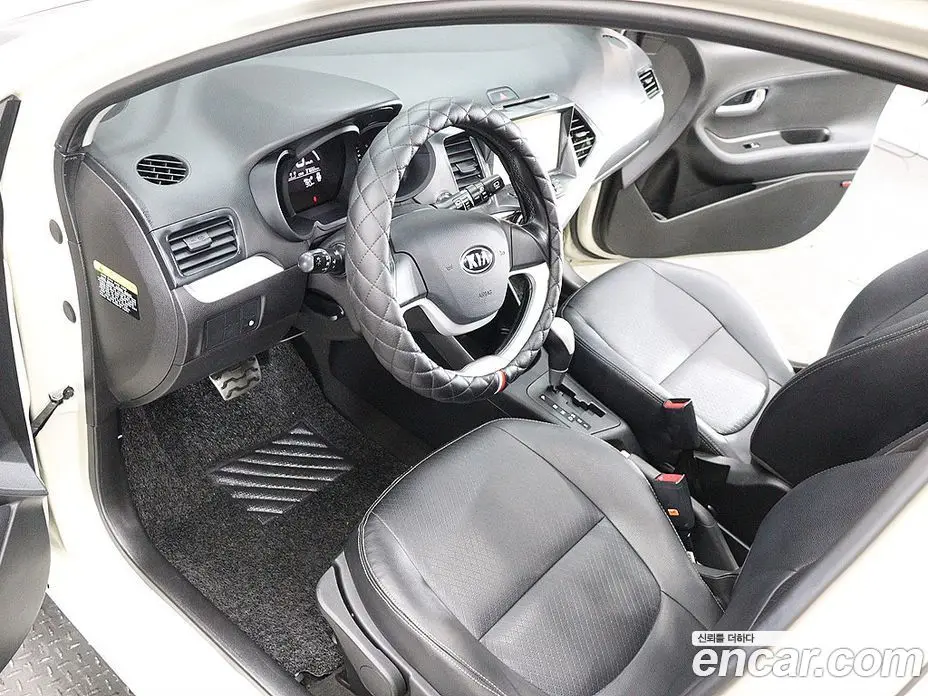 Kia Morning 2012 1.0 автомат (гидро), фото 18