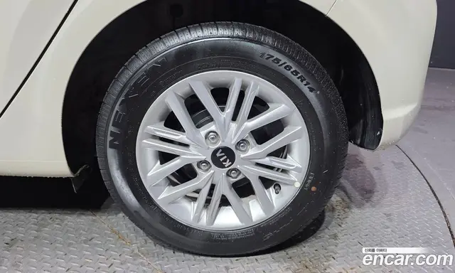 Kia Morning 2020 1.0 автомат (гидро), миниатюра 7