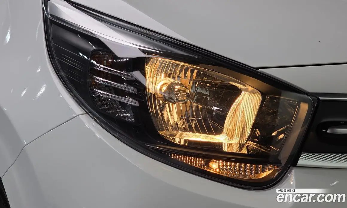 Kia Morning 2022 1.0 автомат (гидро), фото 8