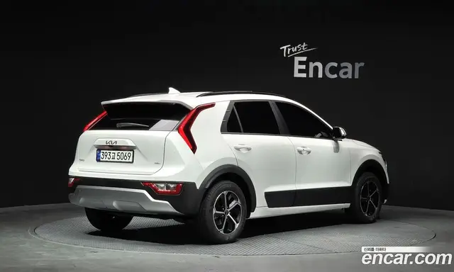 Kia Niro 2026 1.6 автомат (гидро), миниатюра 2