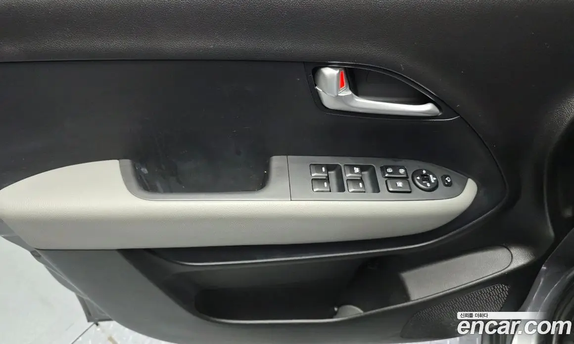 Kia Ray 2022 1.0 автомат (гидро), фото 14