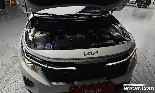 Kia Seltos 2026 2.0 автомат (гидро), миниатюра 6