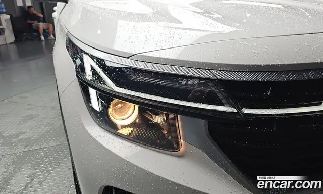 Kia Seltos 2026 2.0 автомат (гидро), миниатюра 8