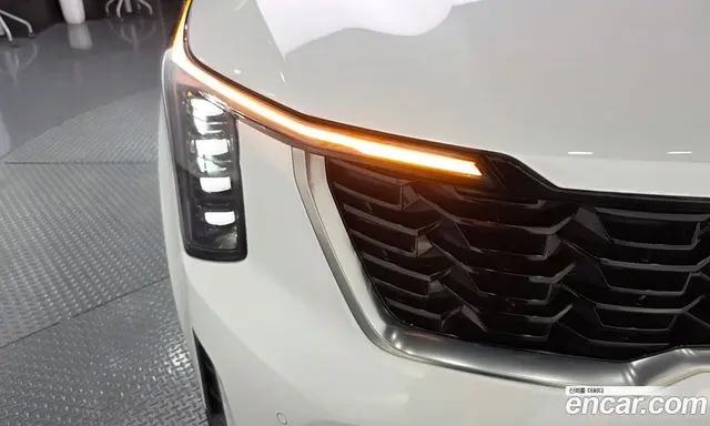Kia Sorento 2026 1.6 автомат (гидро), миниатюра 8