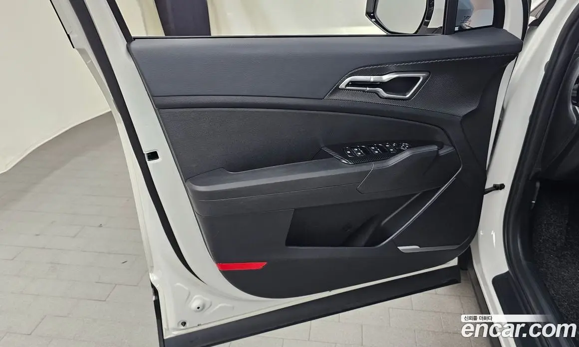 Kia Sportage 2023 1.6 автомат (гидро), фото 14