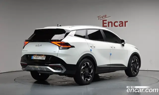 Kia Sportage 2024 1.6 автомат (гидро), миниатюра 1