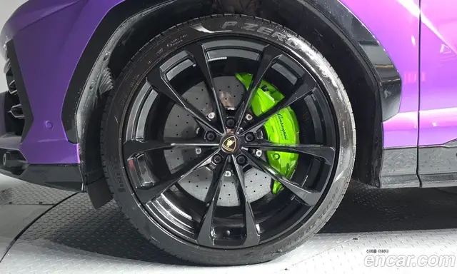 Lamborghini Urus 2022 4.0 автомат (гидро), миниатюра 5