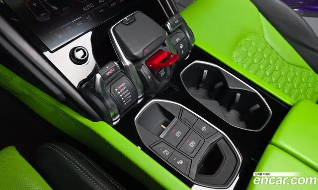 Lamborghini Urus 2022 4.0 автомат (гидро), миниатюра 9