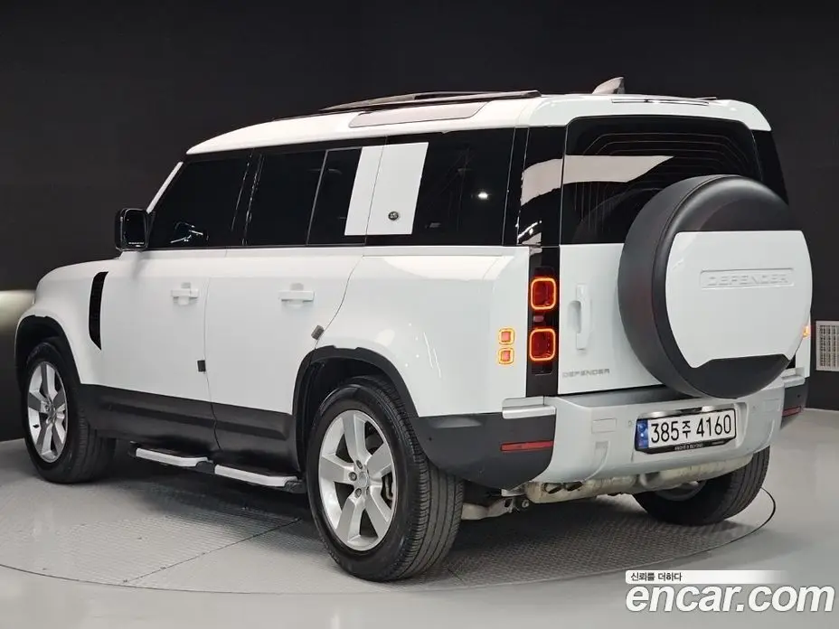 Land Rover Defender 2023 3.0 автомат (гидро), фото 4 Land Rover Defender 2023 3.0 автомат (гидро), фото 4