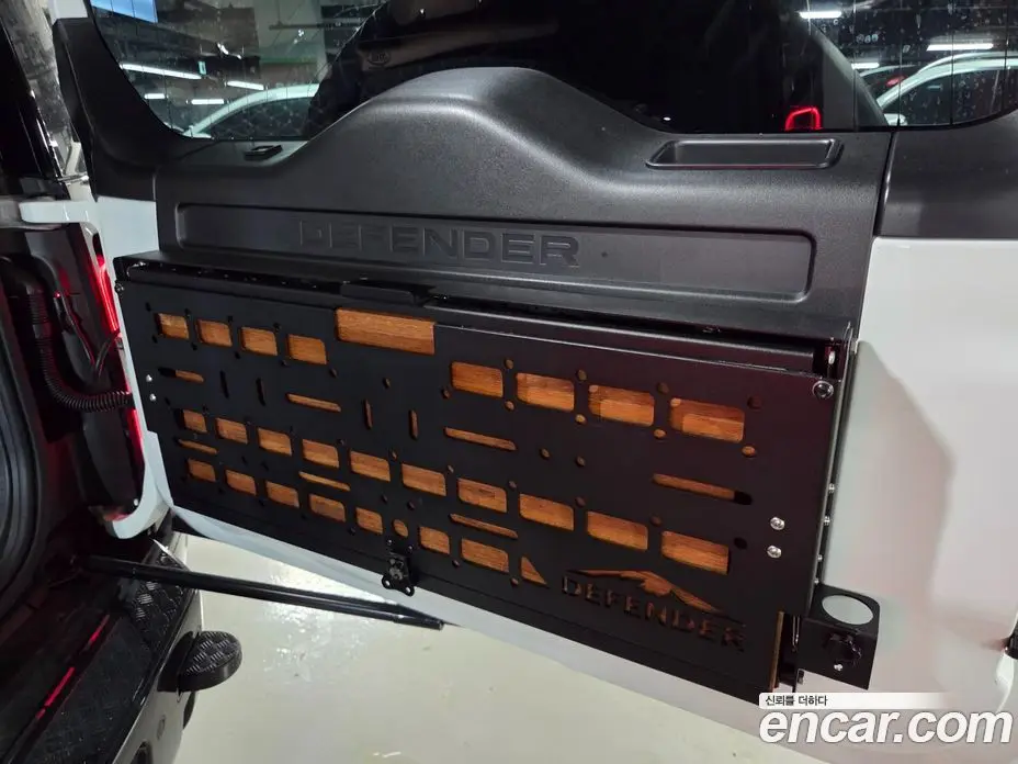 Land Rover Defender 2025 3.0 автомат (гидро), фото 19