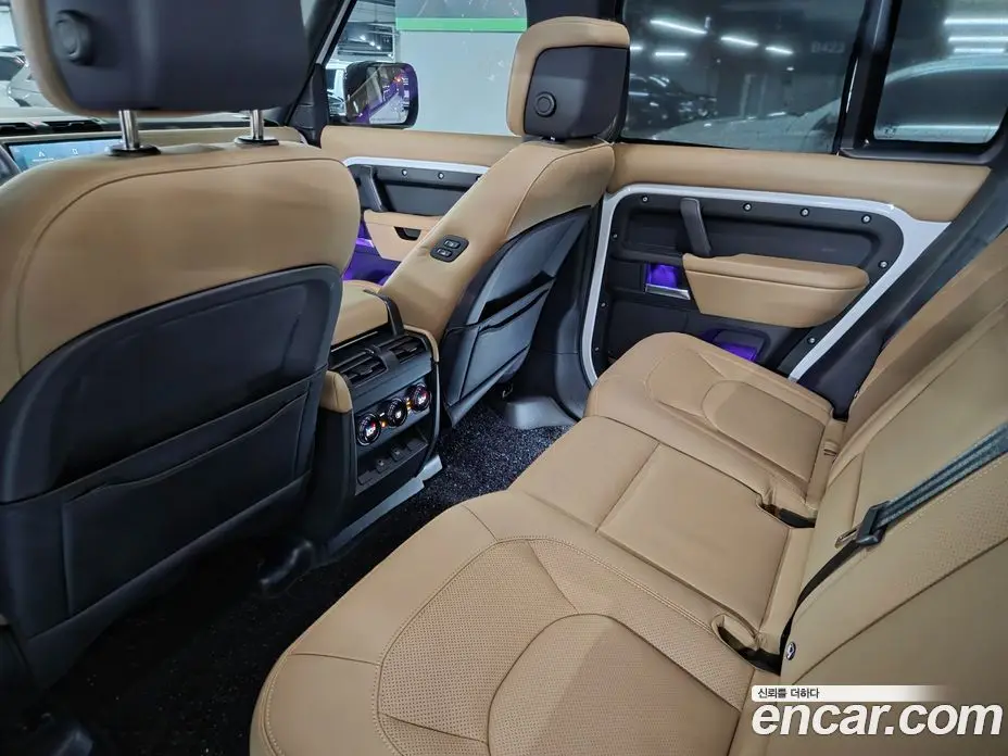 Land Rover Defender 2025 3.0 автомат (гидро), фото 7