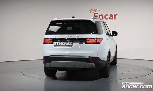 Land Rover Discovery 2017 3.0 автомат (гидро), миниатюра 4