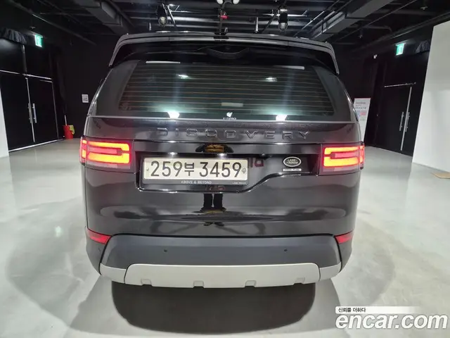 Land Rover Discovery 2017 3.0 автомат (гидро), миниатюра 5