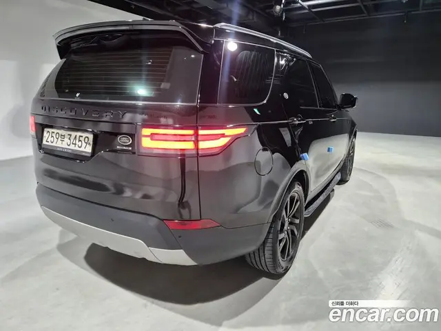 Land Rover Discovery 2017 3.0 автомат (гидро), миниатюра 6