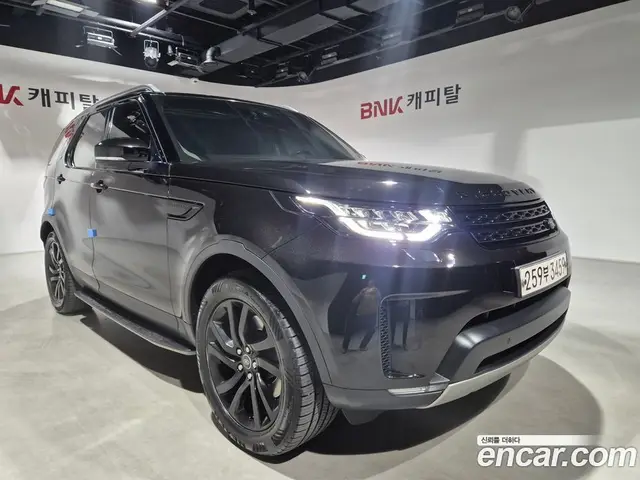 Land Rover Discovery 2017 3.0 автомат (гидро), миниатюра 8