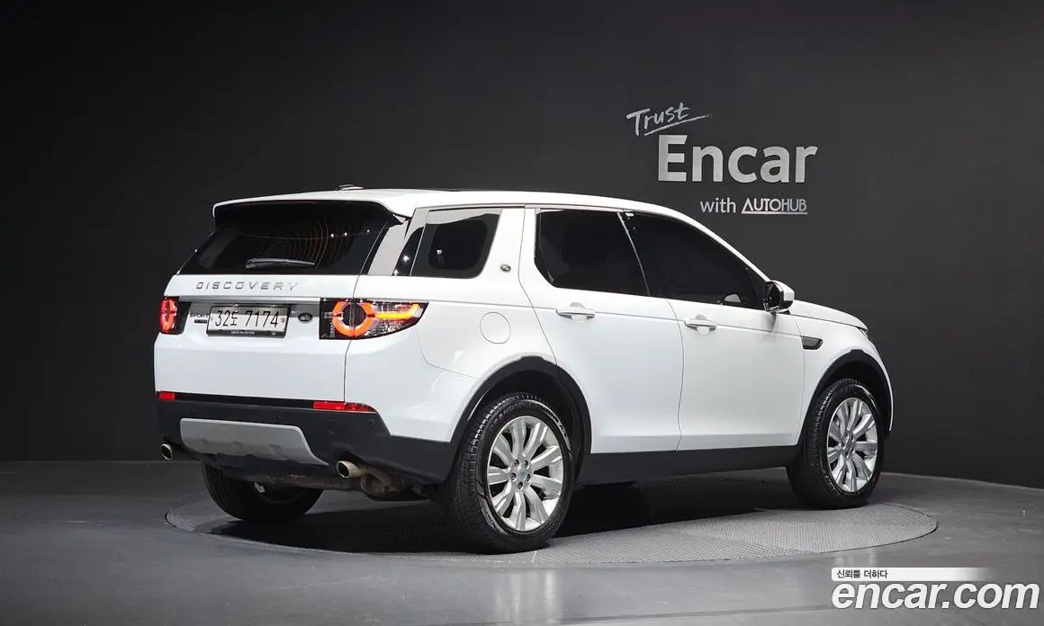 Land Rover Discovery Sport 2016 2.0 автомат (гидро), фото 2 Land Rover Discovery Sport 2016 2.0 автомат (гидро), фото 2