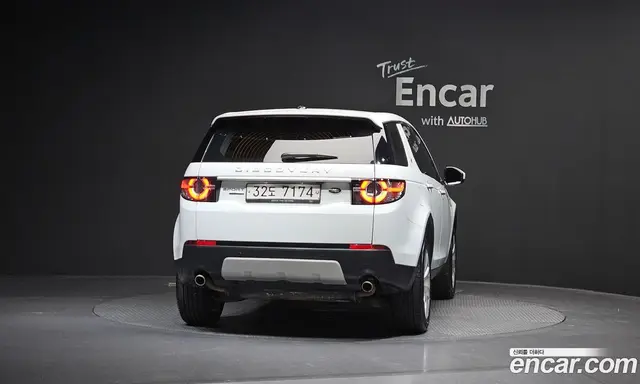 Land Rover Discovery Sport 2016 2.0 автомат (гидро), миниатюра 4 Land Rover Discovery Sport 2016 2.0 автомат (гидро), миниатюра 4