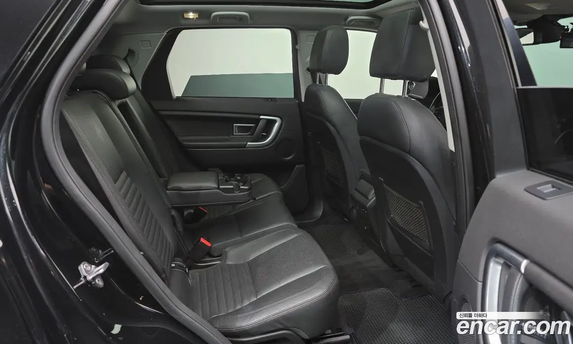 Land Rover Discovery Sport 2016 2.0 автомат (гидро), фото 11