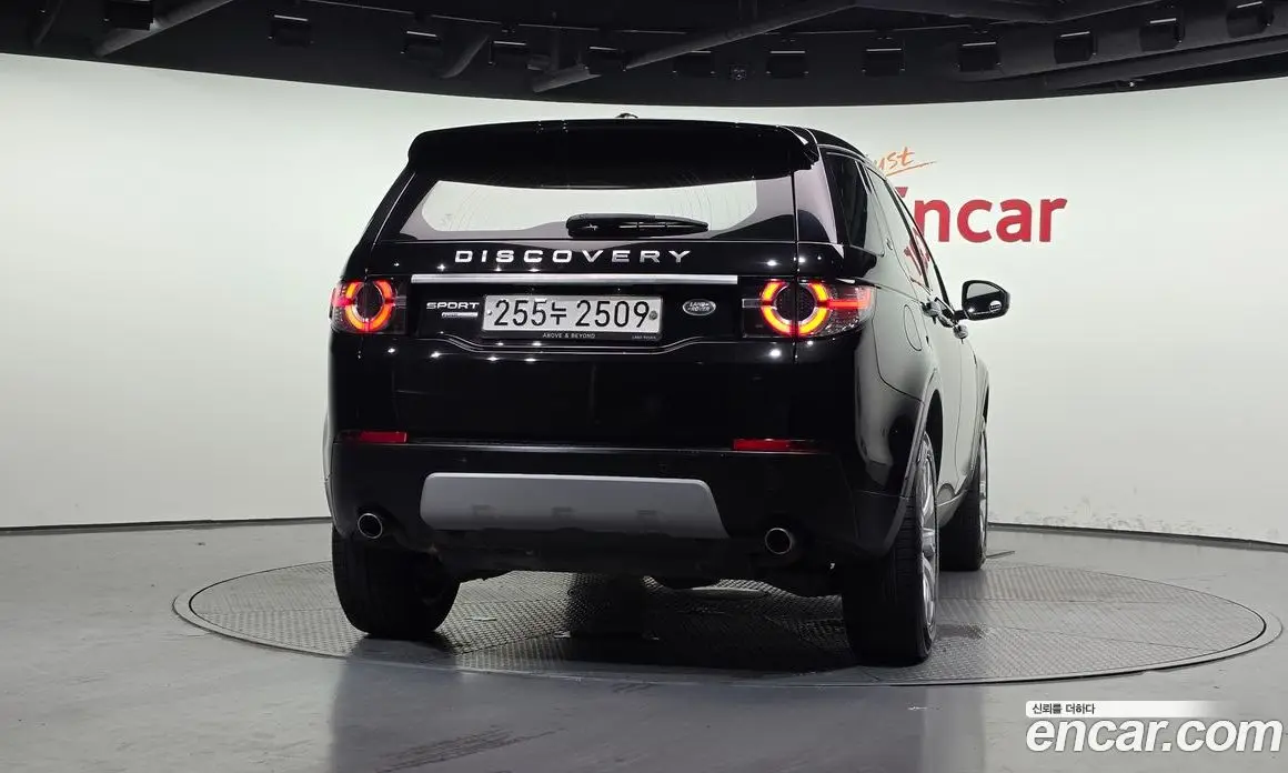 Land Rover Discovery Sport 2016 2.0 автомат (гидро), фото 4