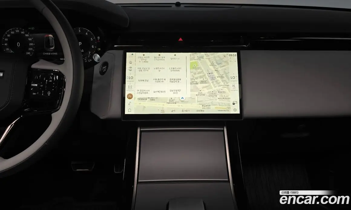 Land Rover Range Rover Velar 2024 2.0 автомат (гидро), фото 19
