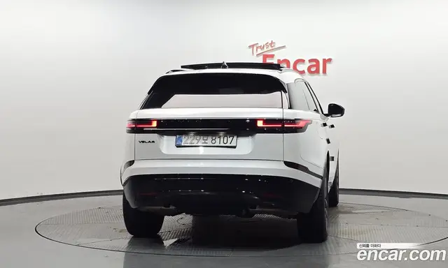 Land Rover Range Rover Velar 2024 2.0 автомат (гидро), миниатюра 3