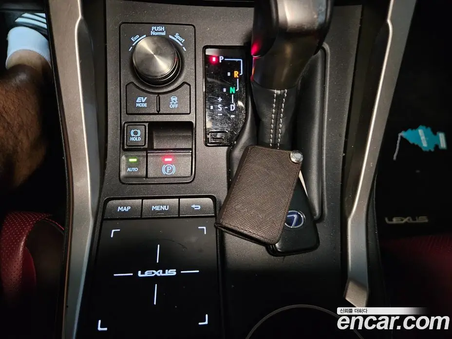 Lexus NX 2018 2.5 автомат (гидро), фото 13