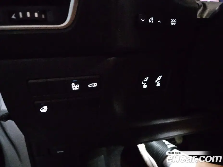 Lexus NX 2018 2.5 автомат (гидро), фото 16
