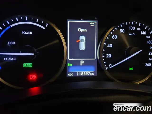 Lexus NX 2018 2.5 автомат (гидро), миниатюра 9