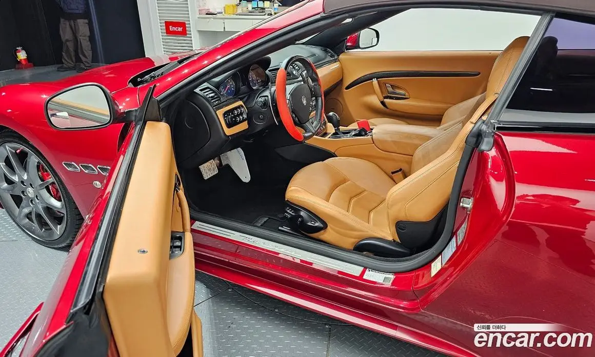 Maserati Gran Cabrio 2014 4.7 автомат (гидро), фото 13