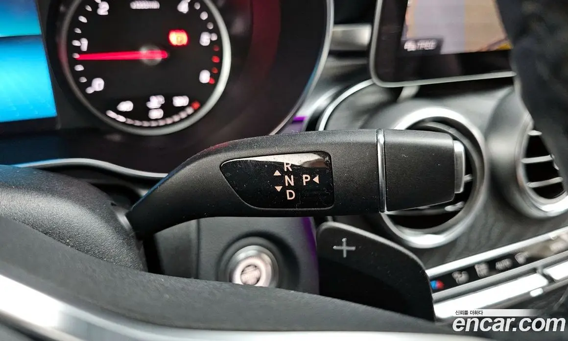 Mercedes-Benz C-Class 2019 1.9 автомат (гидро), фото 9 Mercedes-Benz C-Class 2019 1.9 автомат (гидро), фото 9